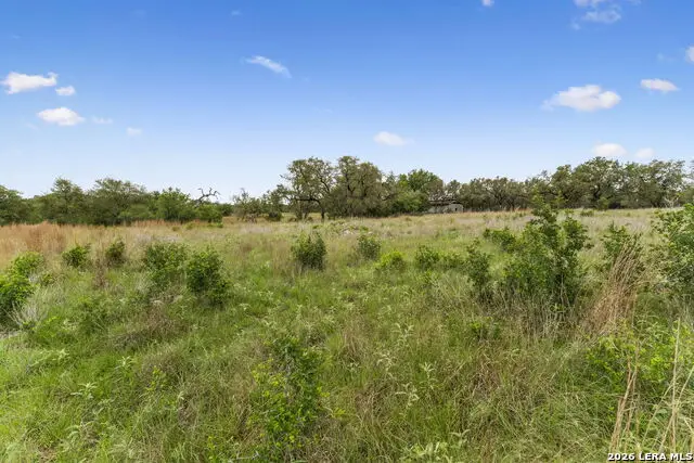 997 Gw Edwards Lane, Pipe Creek, TX 78063 - #3
