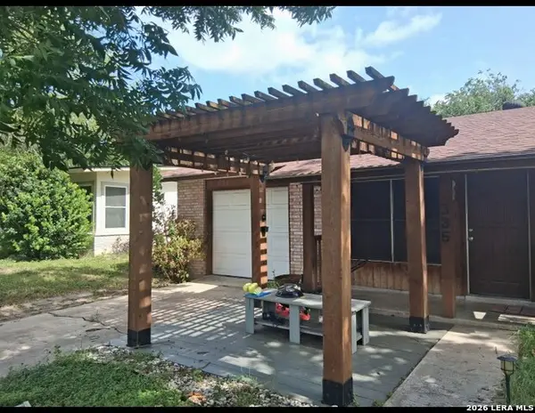 335 Radiance Ave, San Antonio, TX 78218
