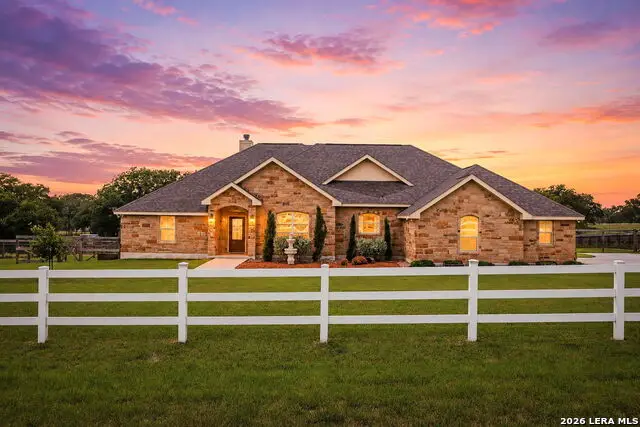 112 Westfield Landing, La Vernia, TX 78121 - #1