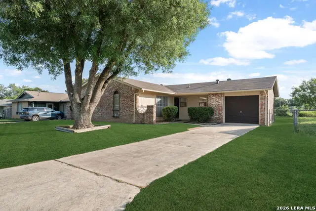 1409 Oak St, Schertz, TX 78154 - #3
