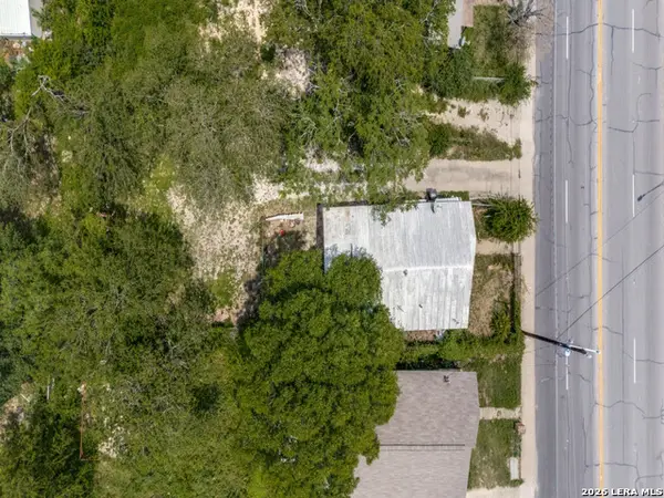 2011 Martin Luther King Dr, San Antonio, TX 78203