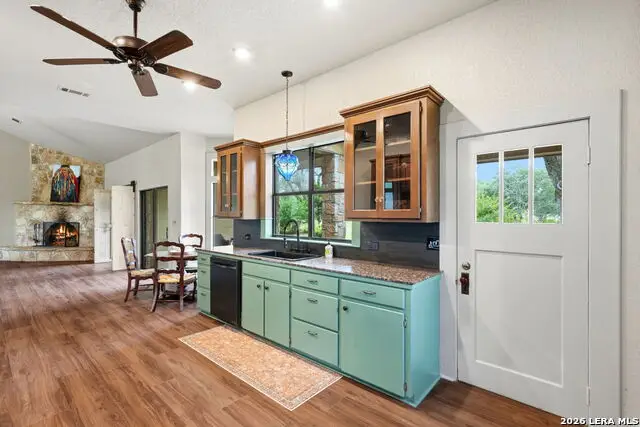 2939 Rolling Oaks Dr, New Braunfels, TX 78132 - #3