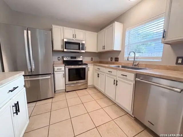 6137 Portchester, Schertz, TX 78108 - #2