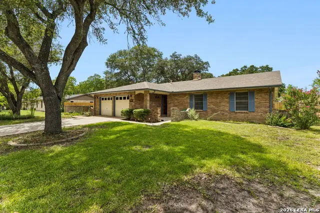 1640 Willow Ln, Seguin, TX 78155 - #2