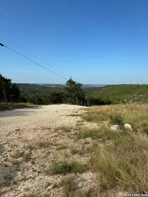1539 Hidden Acres Rd, Kerrville, TX 78028 - #3
