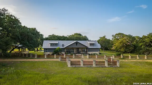 2288 Us Highway 77a, Cuero, TX 77954 - #1