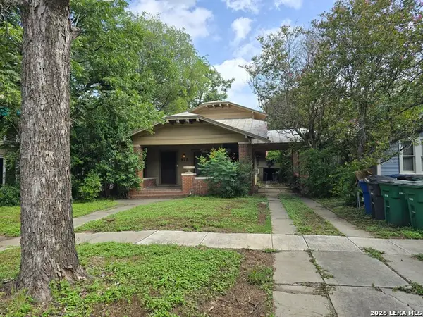 927 W Huisache, San Antonio, TX 78201