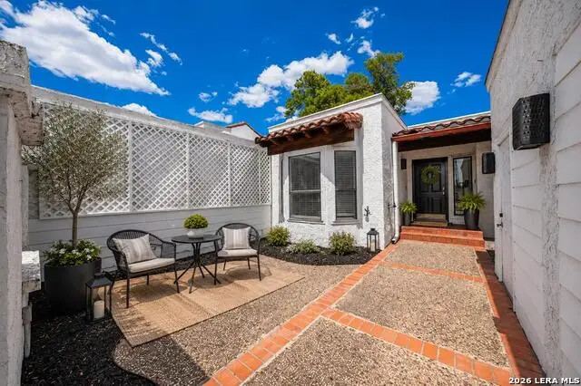 2625 Calle Del Robles, Kerrville, TX 78028 - #2