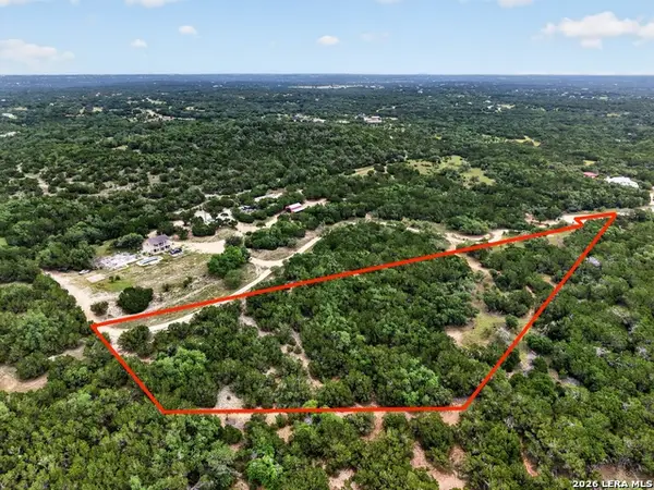 211 Raindrop, Wimberley, TX 78676