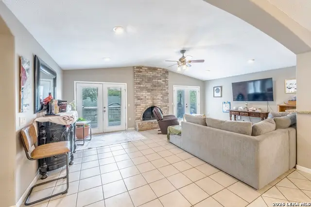 16611 Burr Hill St, San Antonio, TX 78247 - #2