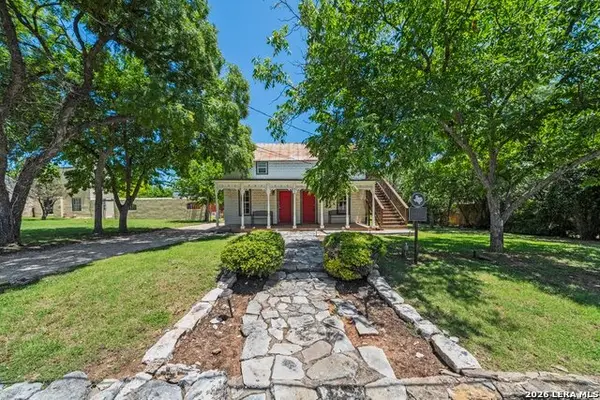 418 W Austin, Fredericksburg, TX 78624