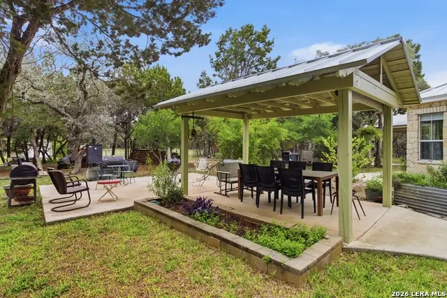 707 Oakridge Ln, Pipe Creek, TX 78063 - #3
