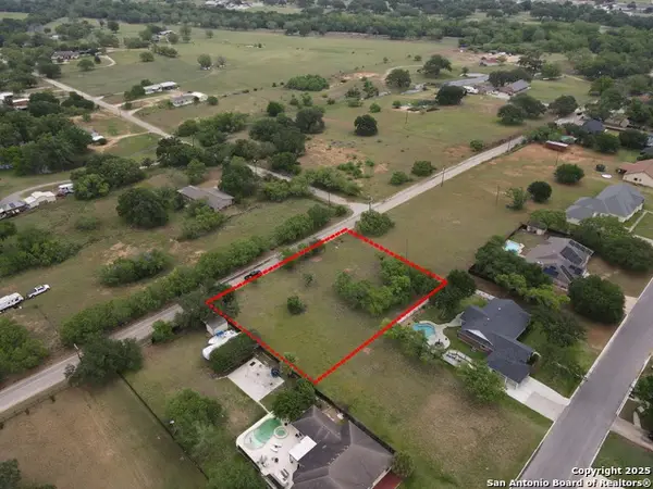 331 Haverlah Rd, Pleasanton, TX 78064
