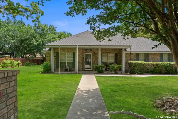 1275 Fox Glen Rd, New Braunfels, TX 78130