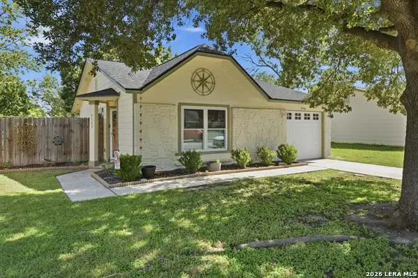 9746 Hidden Swan, San Antonio, TX 78250