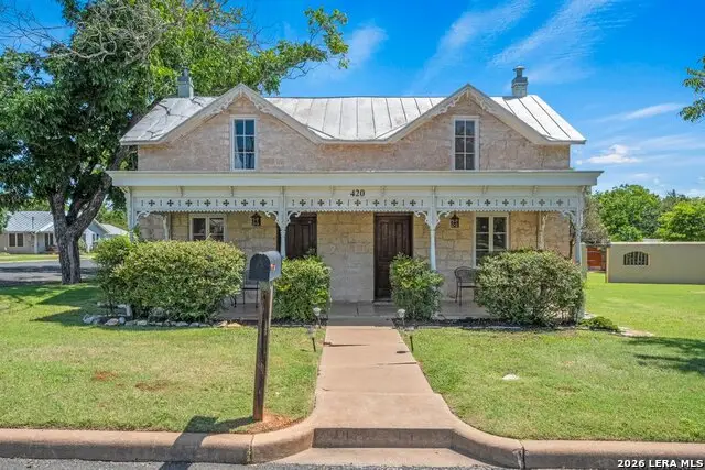 420 W Austin St, Fredericksburg, TX 78624 - #1