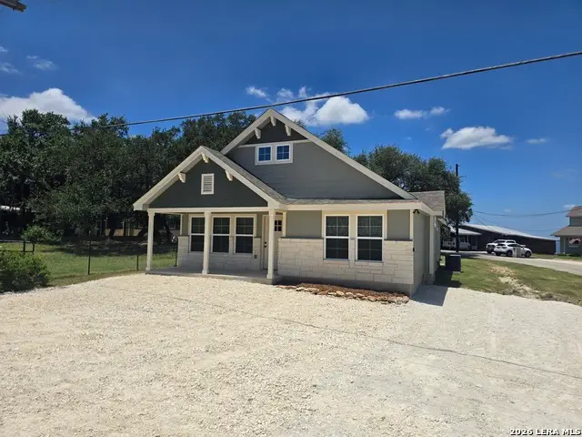 1071 Skyline Dr, Canyon Lake, TX 78133 - #1