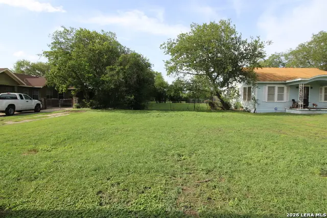 555 Menefee Blvd, San Antonio, TX 78207 - #3