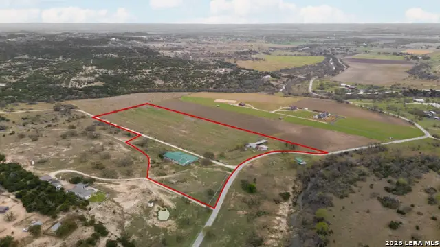 2421 Usener Rd, Fredericksburg, TX 78624 - #1