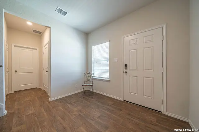 105 Chipping Alley, Floresville, TX 78114 - #2