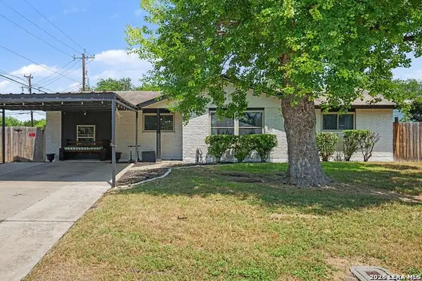 3210 Kirby Dr, Kirby, TX 78219