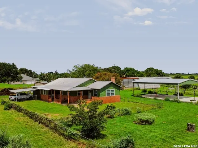 15637 Kilowatt Rd, Elmendorf, TX 78112 - #2
