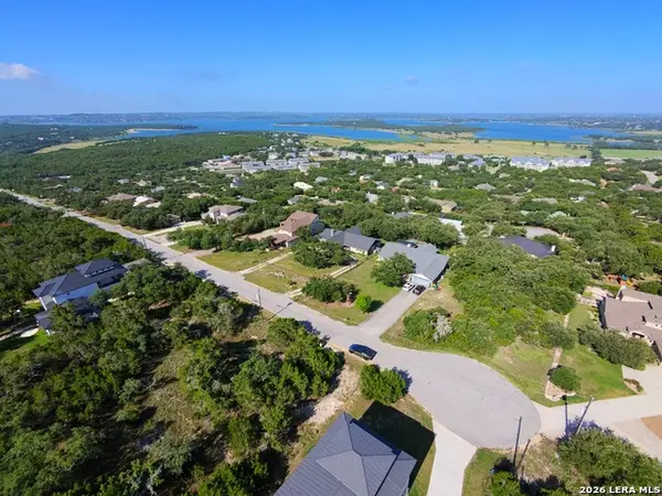 2350 Sunset Ridge, Canyon Lake, TX 78133