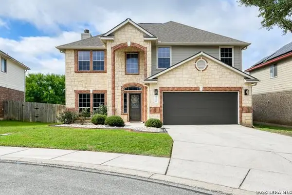 8206 Valley Wl, San Antonio, TX 78249