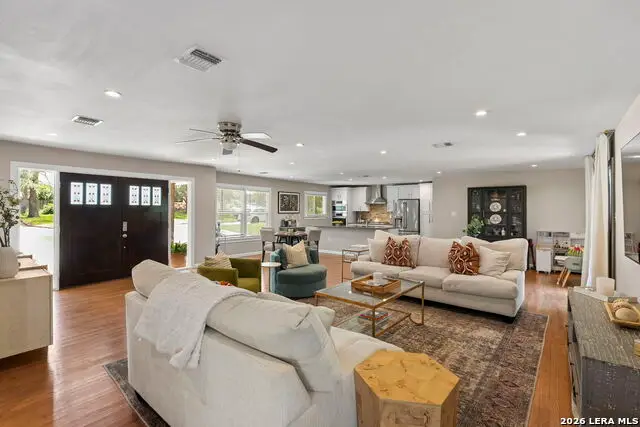 119 Blakeley Dr, San Antonio, TX 78209 - #2