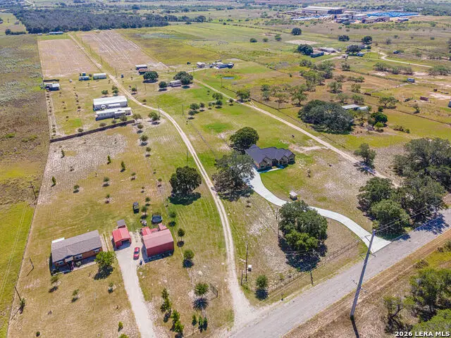 3424 County Road 307, La Vernia, TX 78121 - #2