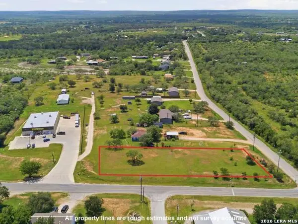105 Muehl Rd, Seguin, TX 78155