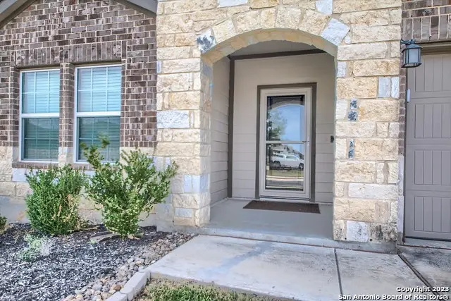 1828 Heather Glen Dr, New Braunfels, TX 78130 - #3