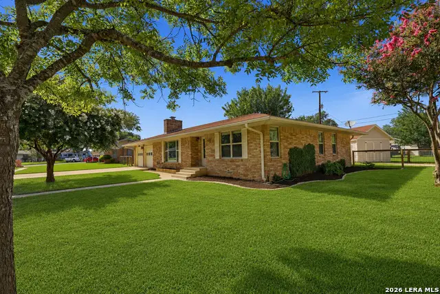 758 Carl Dr, New Braunfels, TX 78130 - #3