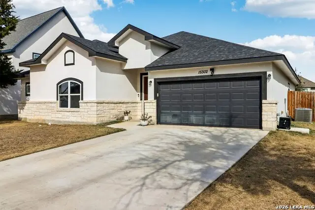 15302 Capri Ln, Selma, TX 78154 - #1