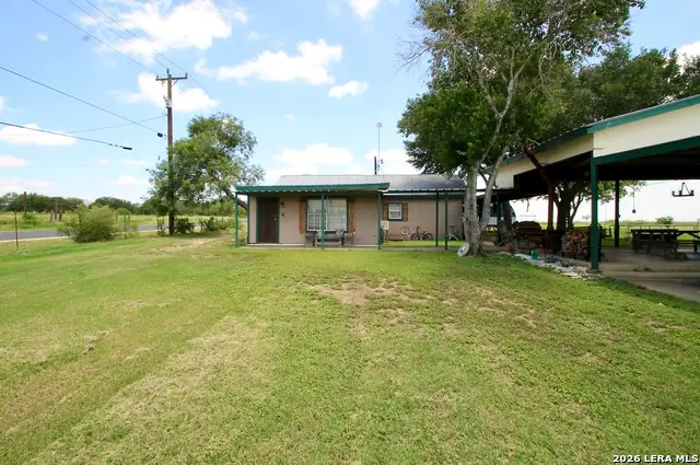 15122 Trawalter Rd, Atascosa, TX 78002 - #2