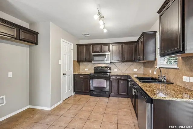 2535 Fayette Dr, New Braunfels, TX 78130 - #2