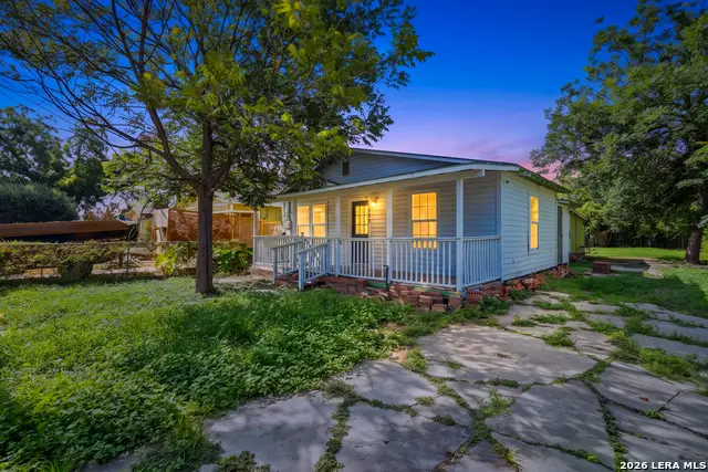 236 E Baylor St, San Antonio, TX 78204 - #1