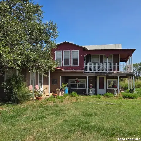 387 Mills Ranch Rd, Pleasanton, TX 78064 - #1