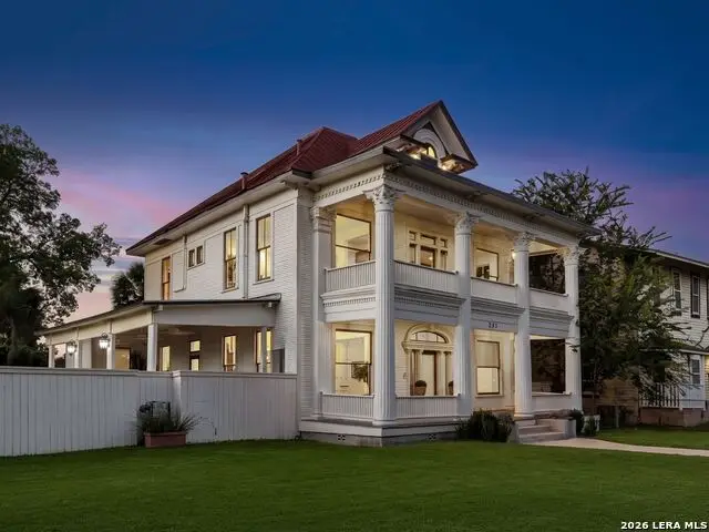 321 E Dewey Place, San Antonio, TX 78212 - #2