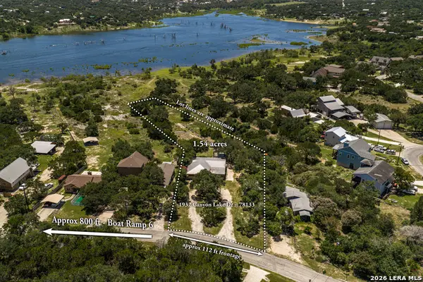 1932 Canyon Lake Dr, Canyon Lake, TX 78133