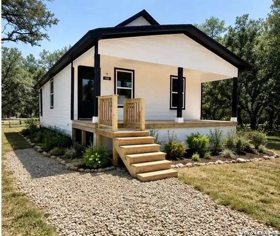 918 Scenic Dr, Bandera, TX 78003 - #3