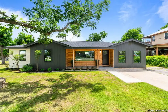547 N Central Ave, New Braunfels, TX 78130 - #1