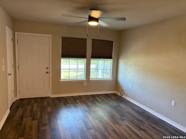 1304 Avenue D, Hondo, TX 78861 - #2