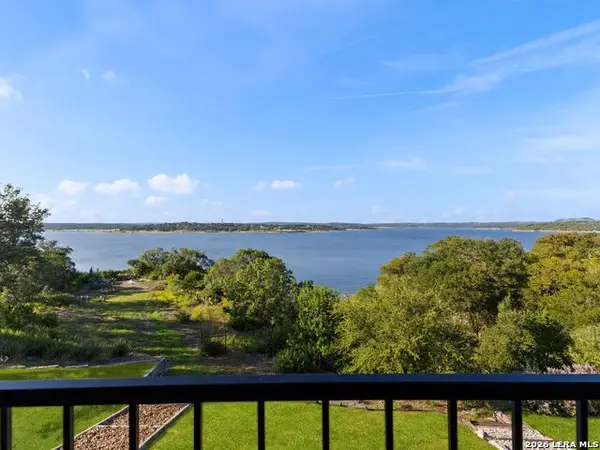 1736 Stagecoach Drive, Canyon Lake, TX 78133