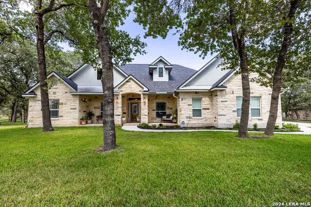 128 Chuckwagon Dr, La Vernia, TX 78121 - #1
