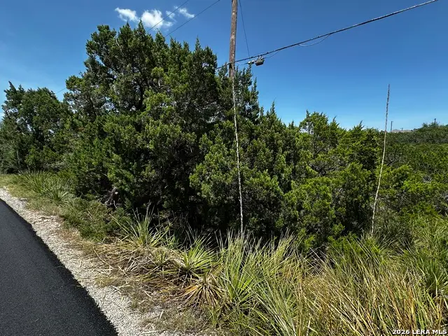 813 Valley Rdg, Canyon Lake, TX 78133 - #2