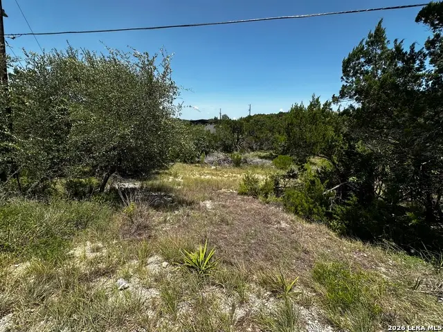 823 Valley Rdg, Canyon Lake, TX 78133 - #1