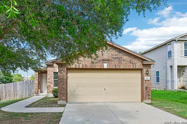 1051 Sundance Ft, San Antonio, TX 78245