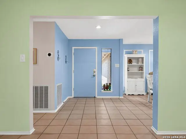 14306 Shadow Oaks Ln, San Antonio, TX 78231 - #2