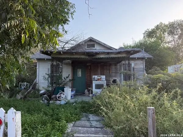 514 E Spring Street, Brackettville, TX 78832
